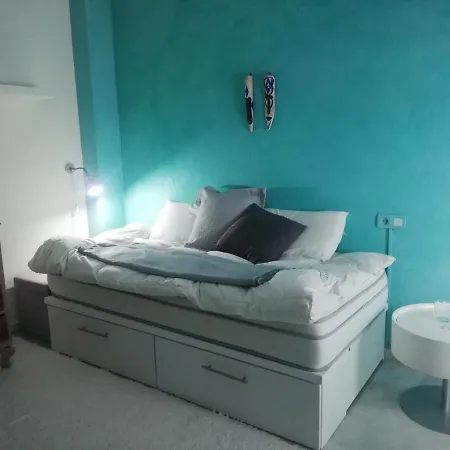 Bed & Breakfast Comfortable Single Bluing *