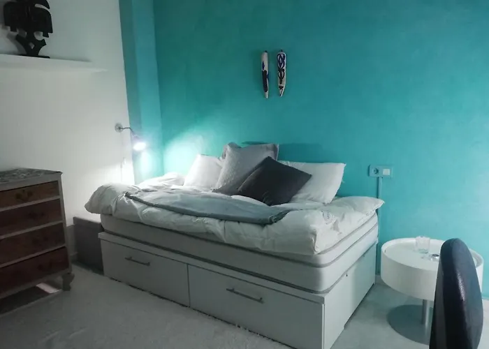 Bed & Breakfast Comfortable Single Bluing *